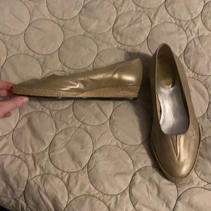 Ros Hommerson mini wedge gold 9